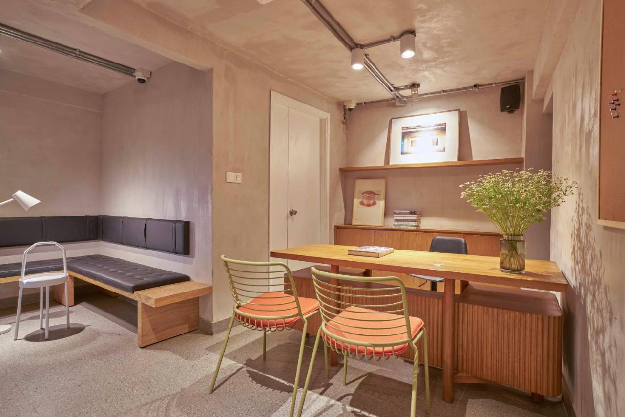 Express By M Village Pham Ngu Lao Ciudad Ho Chi Minh  Exterior foto